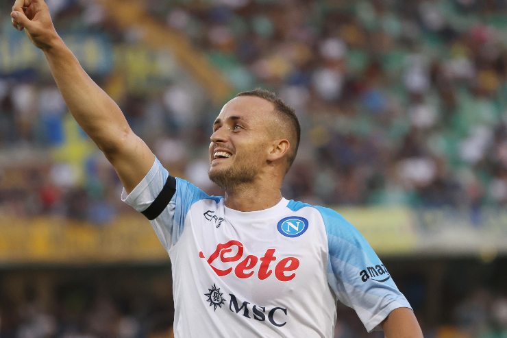 Calciomercato Napoli Juventus Lobotka risposta tifosi pubblico