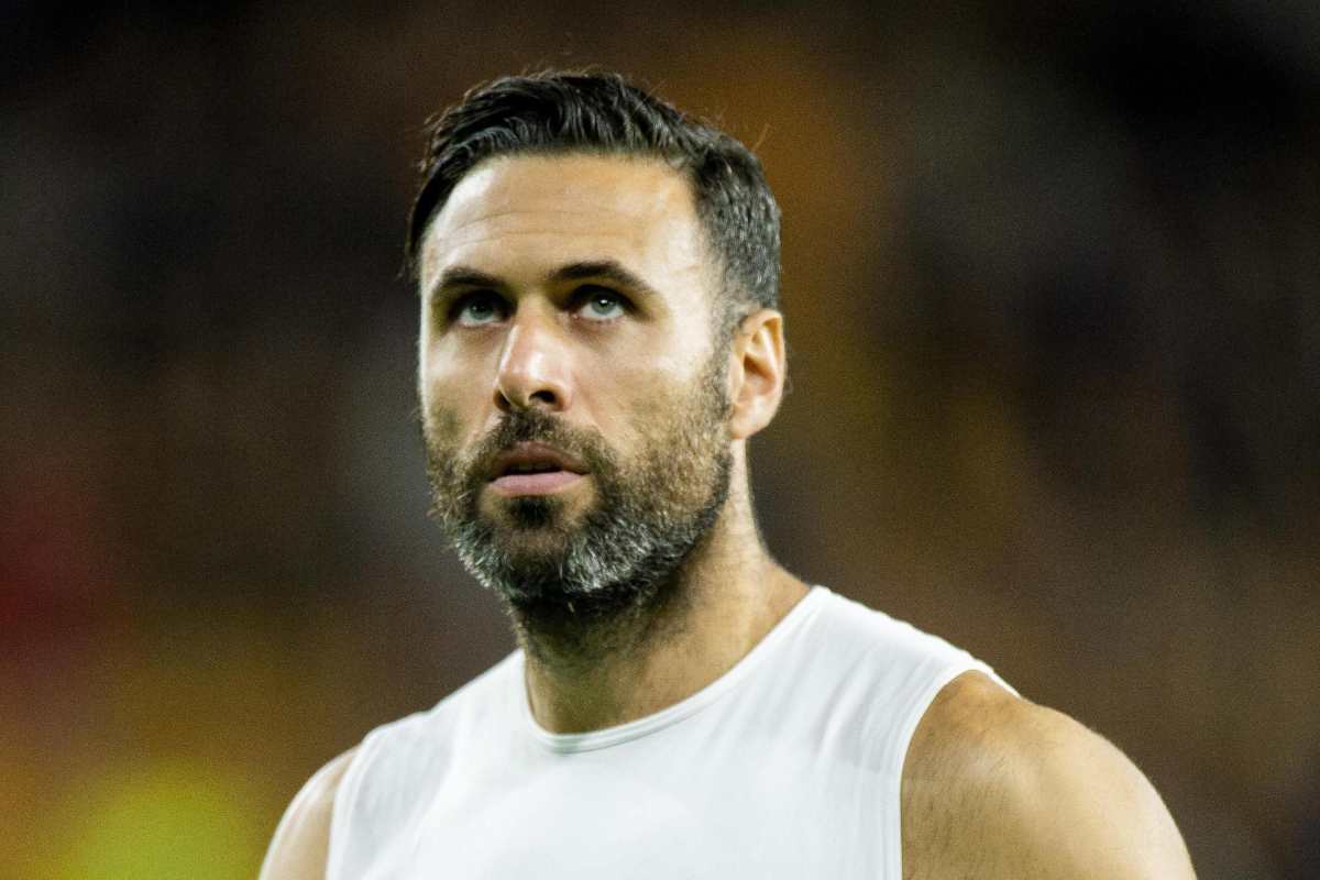 Valzer portieri arriva Sirigu