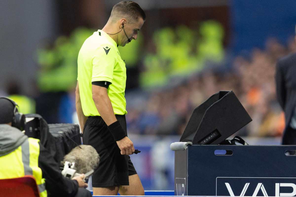 Juve-Bologna dialogo Var