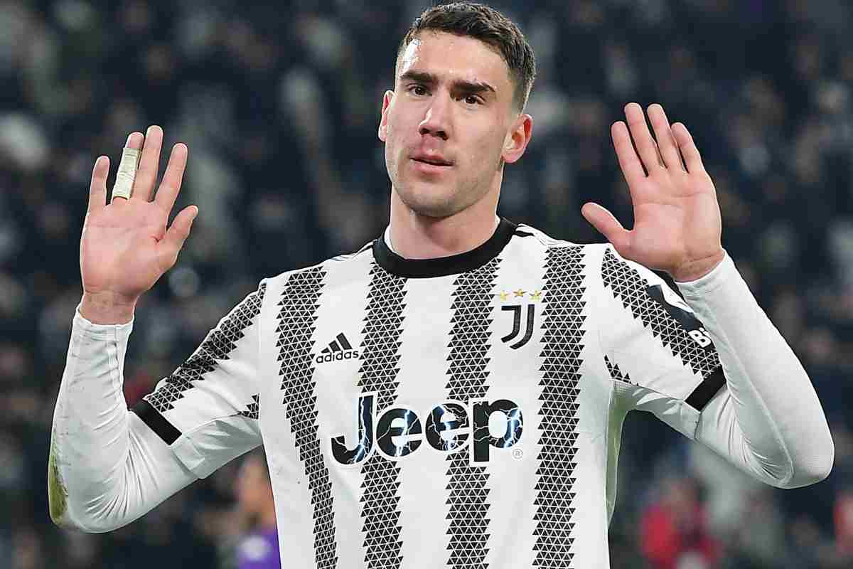 Vlahovic ultimatum Juve