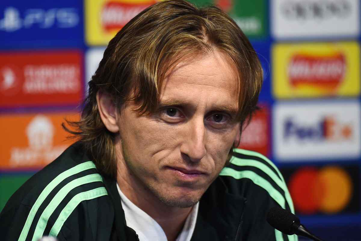 Modric va in Arabia