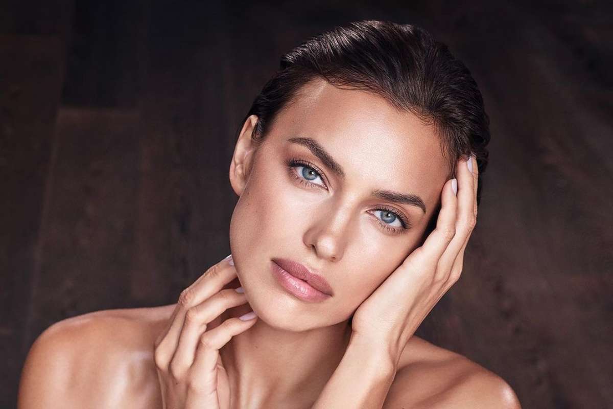 Irina Shayk maestosa