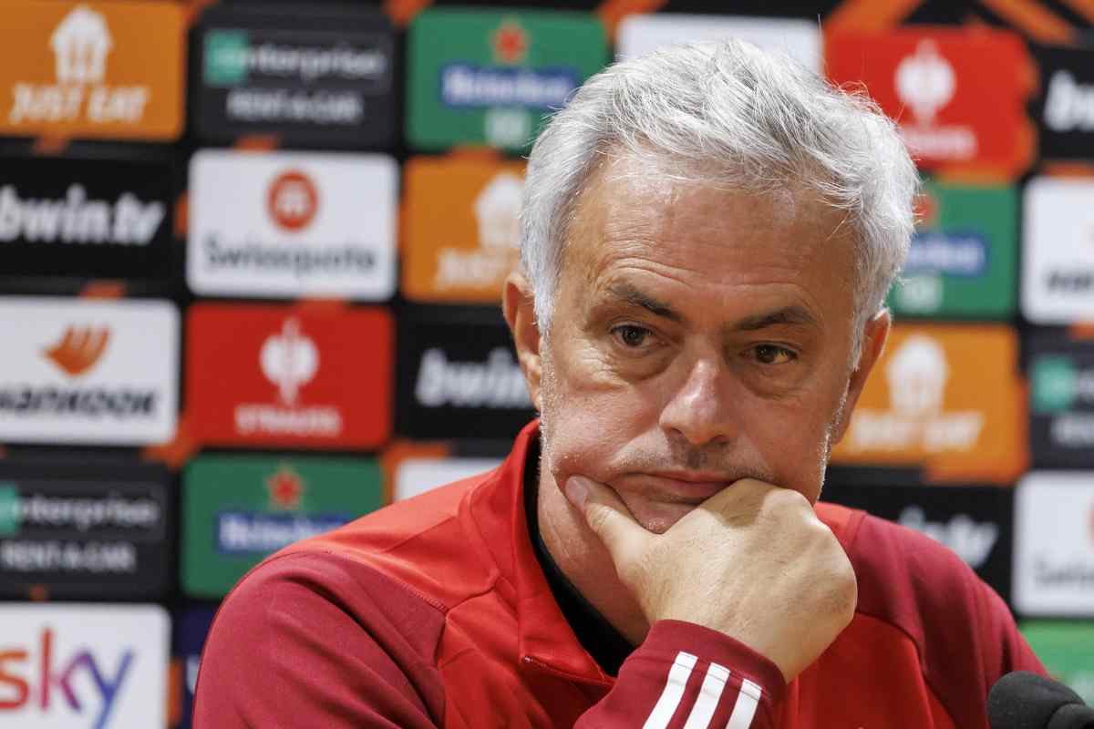 Mourinho esonero Roma