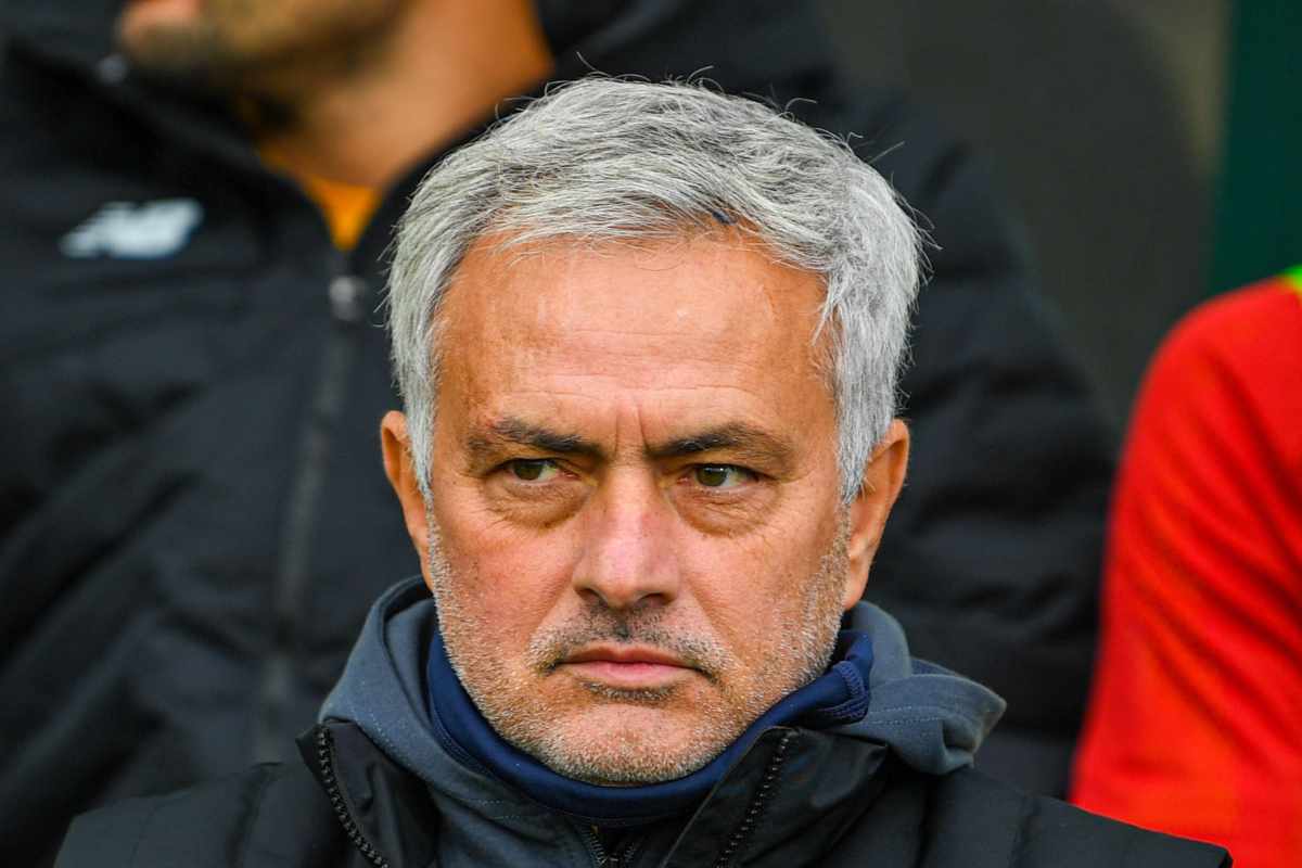 Mourinho fa la spesa