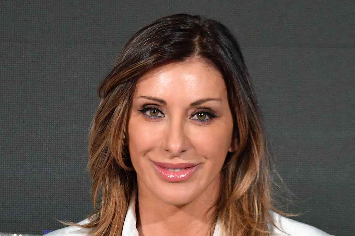 Sabrina Salerno infiamma col video