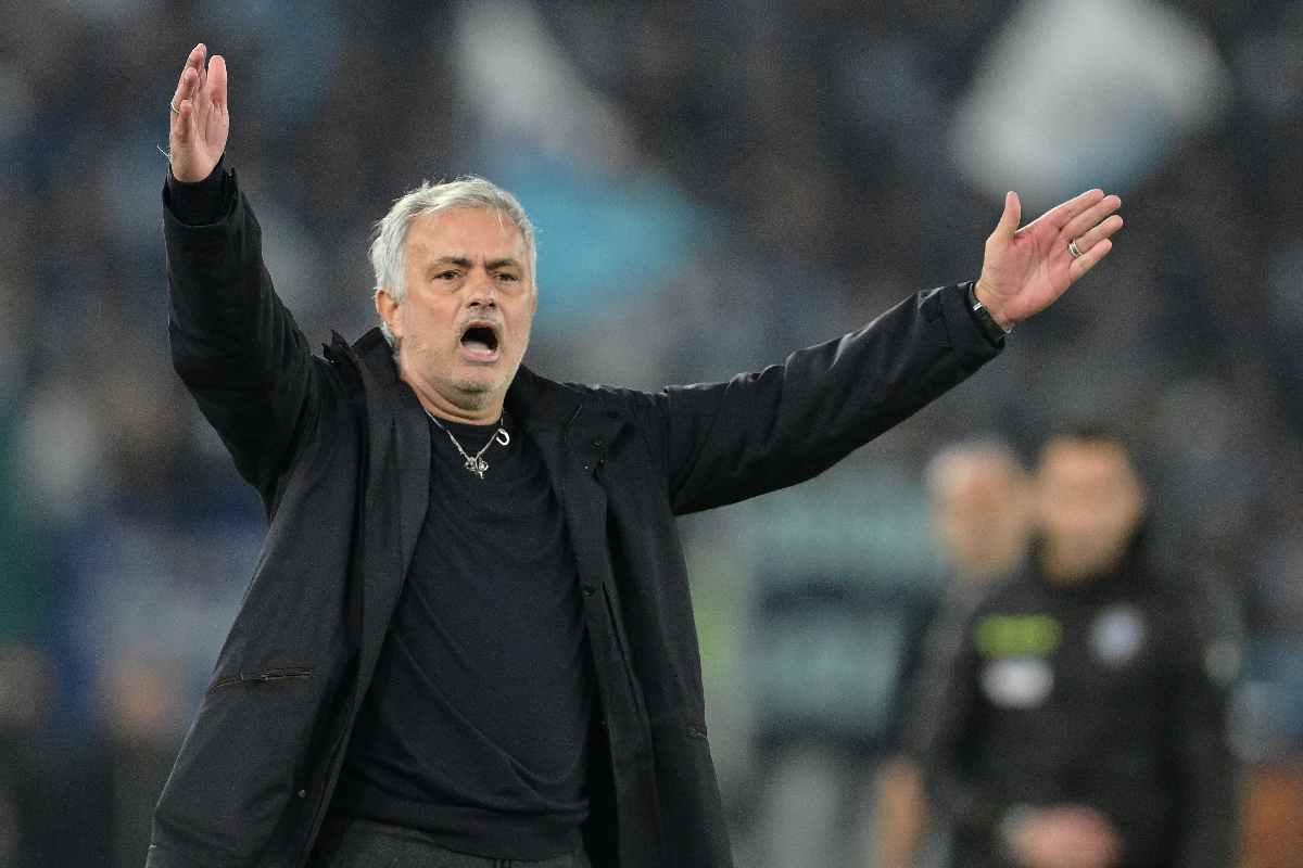 Mourinho esonero roma De Rossi