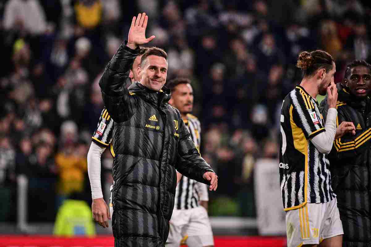 Milik lascia la Juve