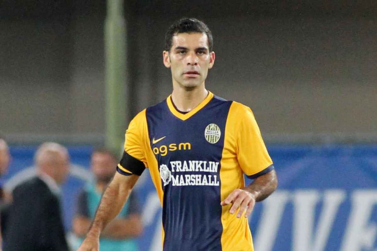 Rafa Marquez potrebbe essere in panchina in Napoli-Barcellona