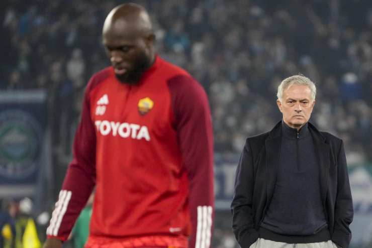 Esonero Mourinho, la reazione lascia tutti di sasso