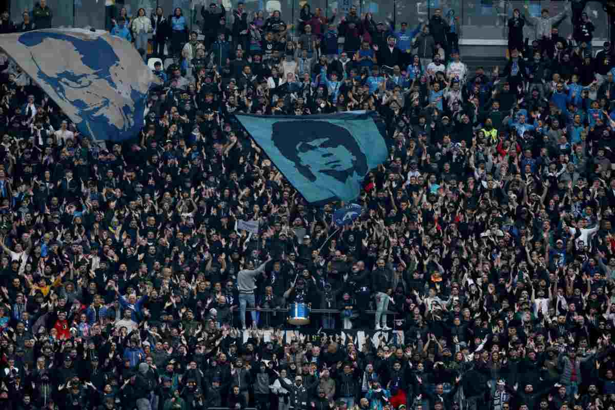 Il Napoli vuole chiudere: il colpo fa impazzire i tifosi