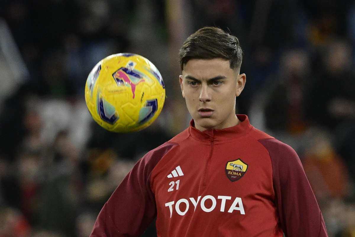 Roma, duello spagnolo per Dybala