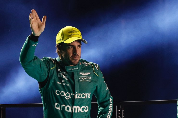 Alonso il sostituto di Hamilton in Mercedes