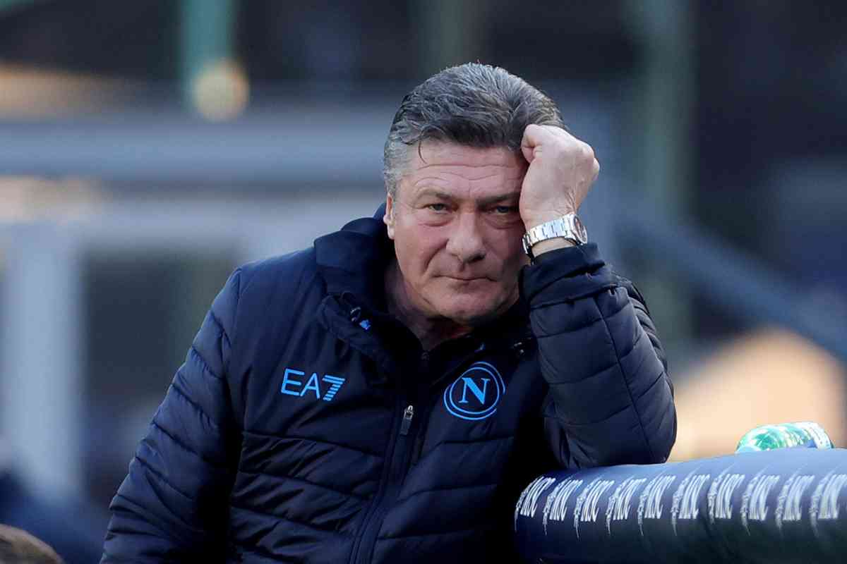 mazzarri napoli esonero