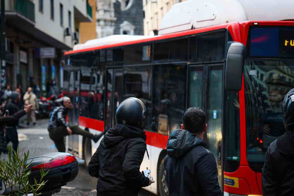 Polizia e tifosi, scontri in Serie B