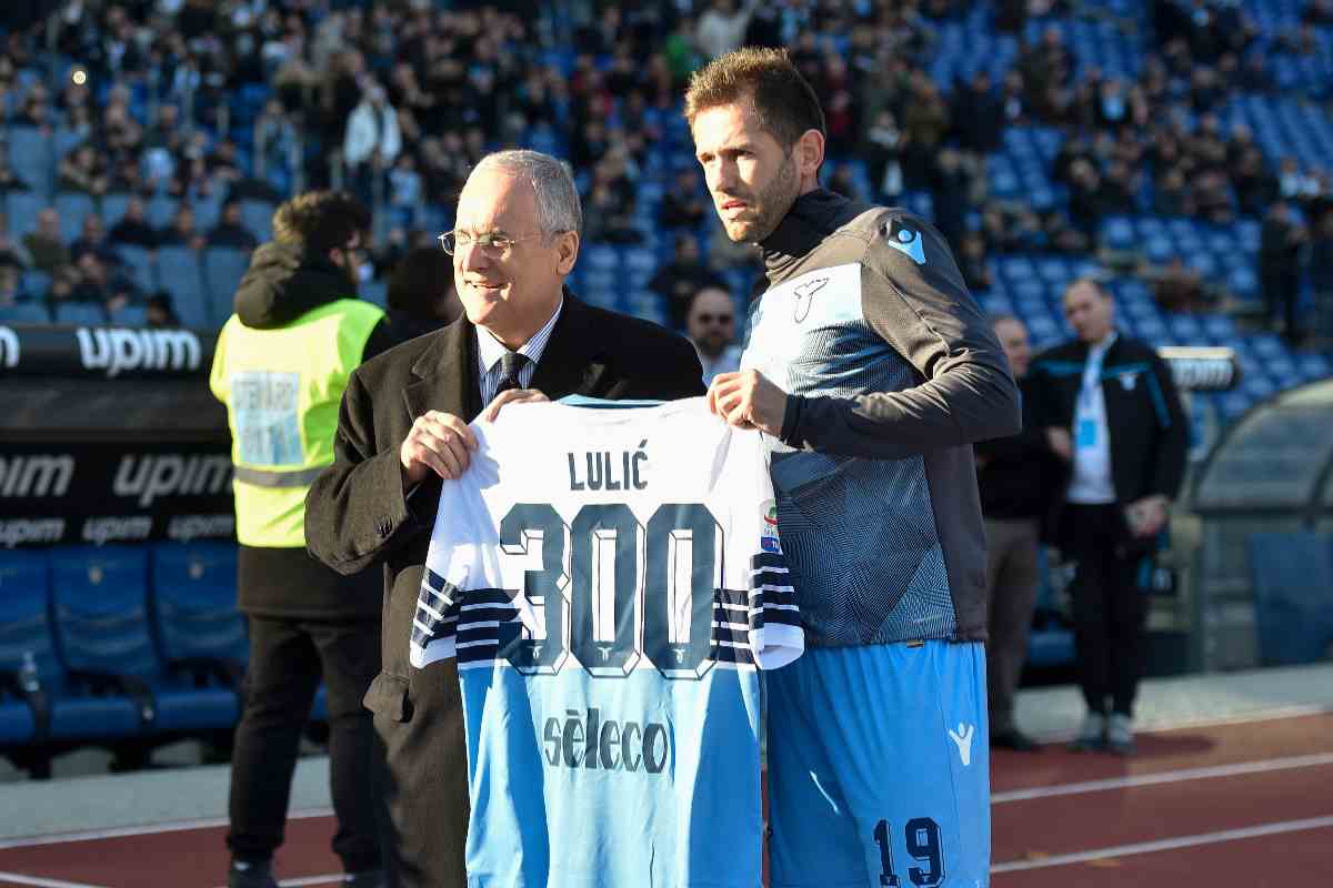 La Lazio vuole reintegrare Lulic in società, l'ultima parola spetta però a Lotito