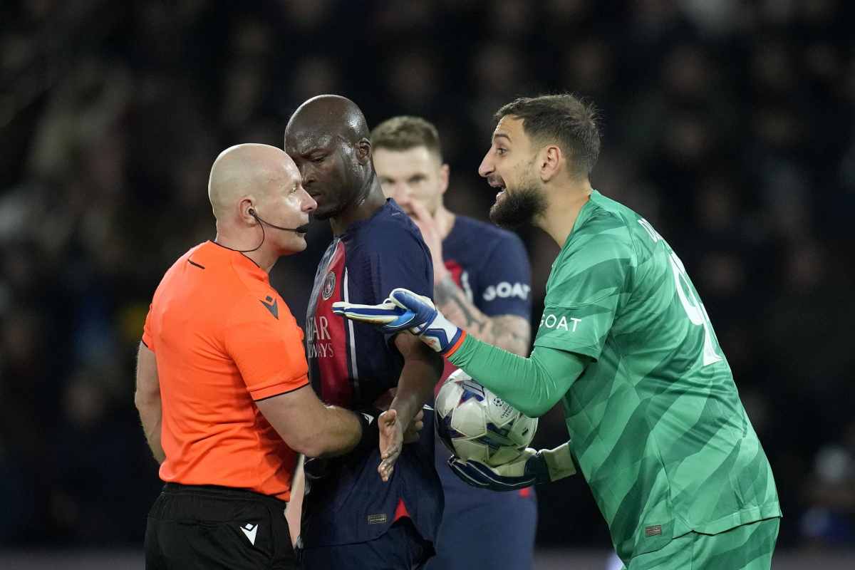 Donnarumma, scoppia la polemica con gli arbitri