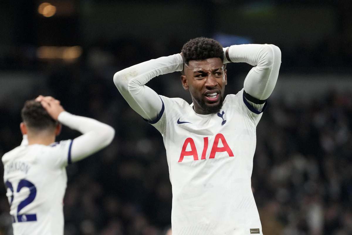 Emerson Royal, il coro contro dei tifosi del Tottenham