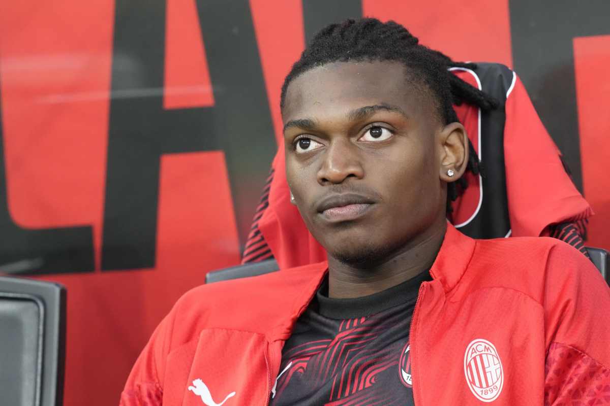 Milan, stoccata a Leao: "Si sente già arrivato"