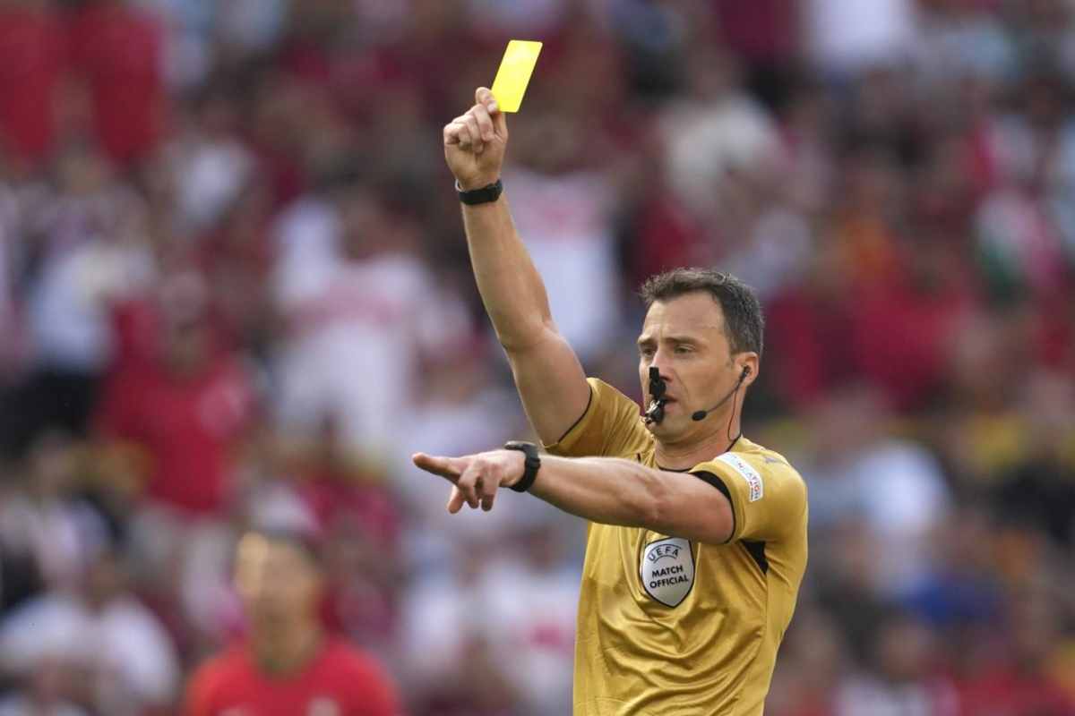 Arbitro Zwayer, la Uefa non cambia la propria scelta