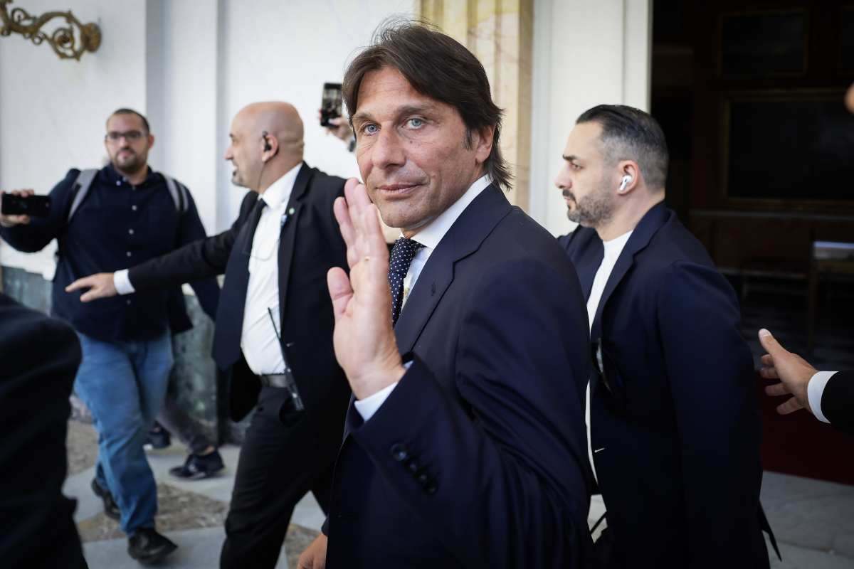 Napoli, con 10 milioni Conte stravolge la squadra