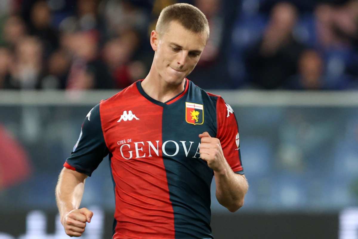 Albert Gudmdsson vicino alla Fiorentina