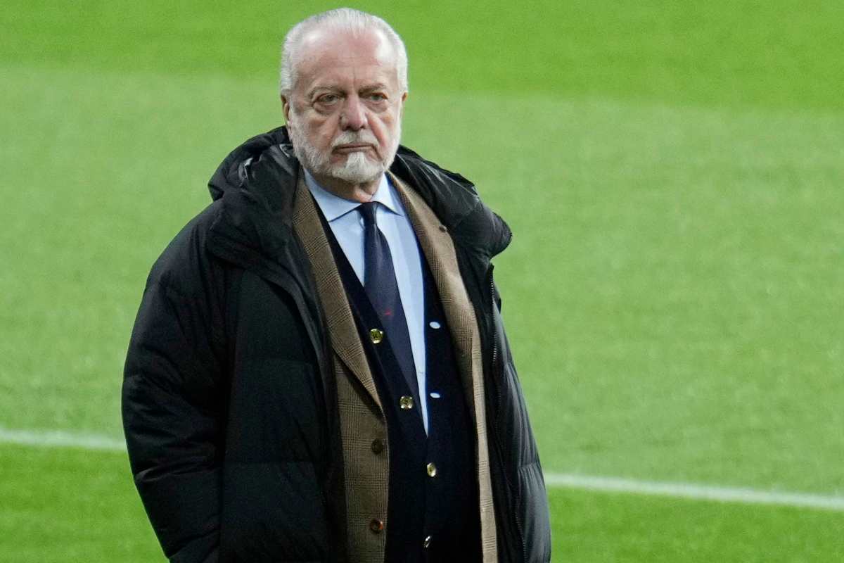 Napoli, assalto al mercato