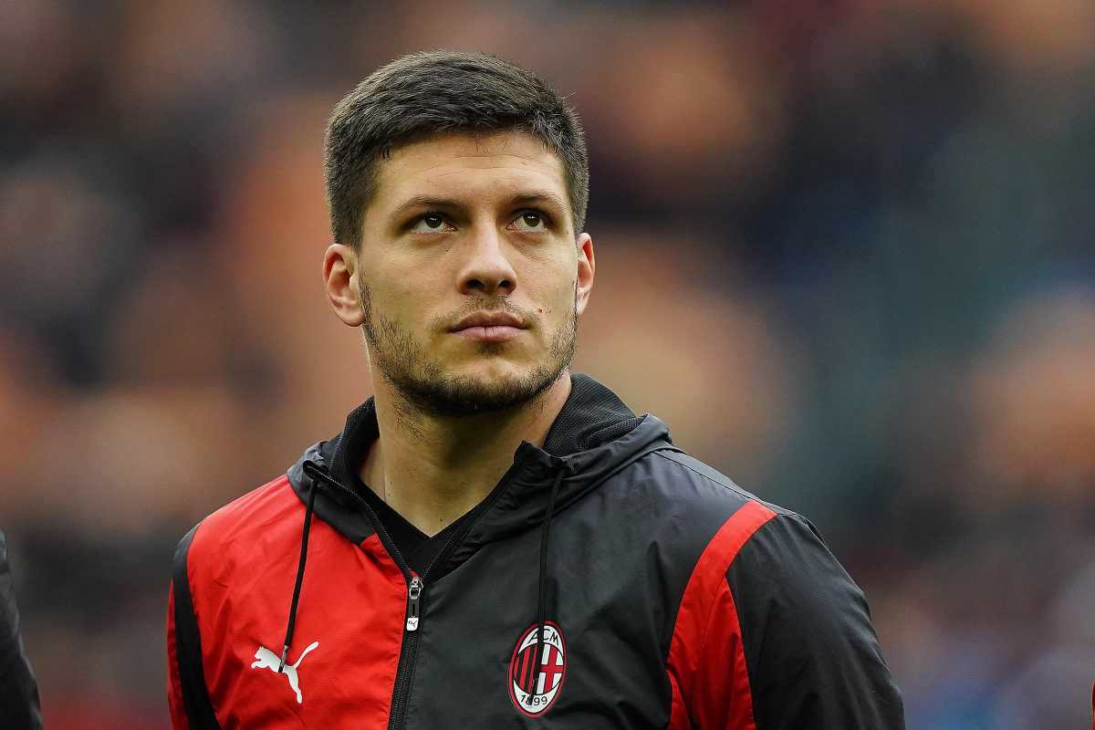 Jovic lascia il Milan e resta in Serie A