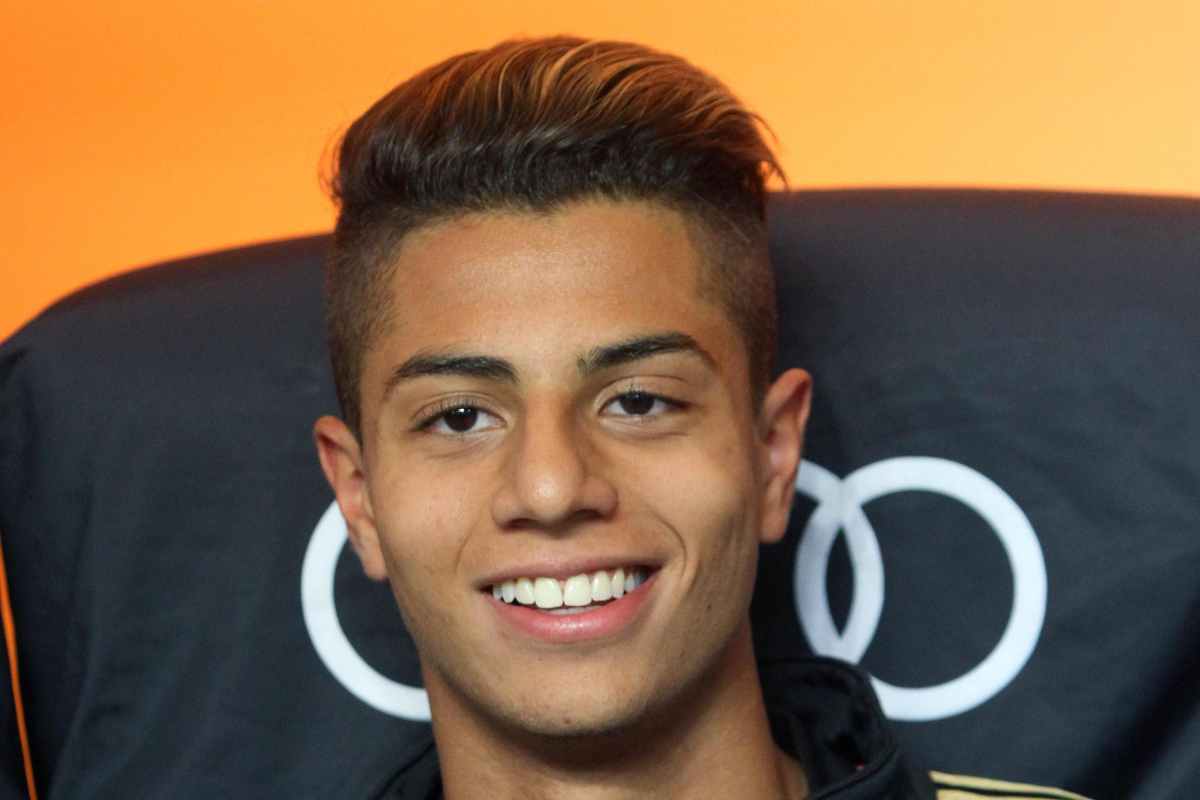 Mastour, l'ex Milan può tornare in Italia