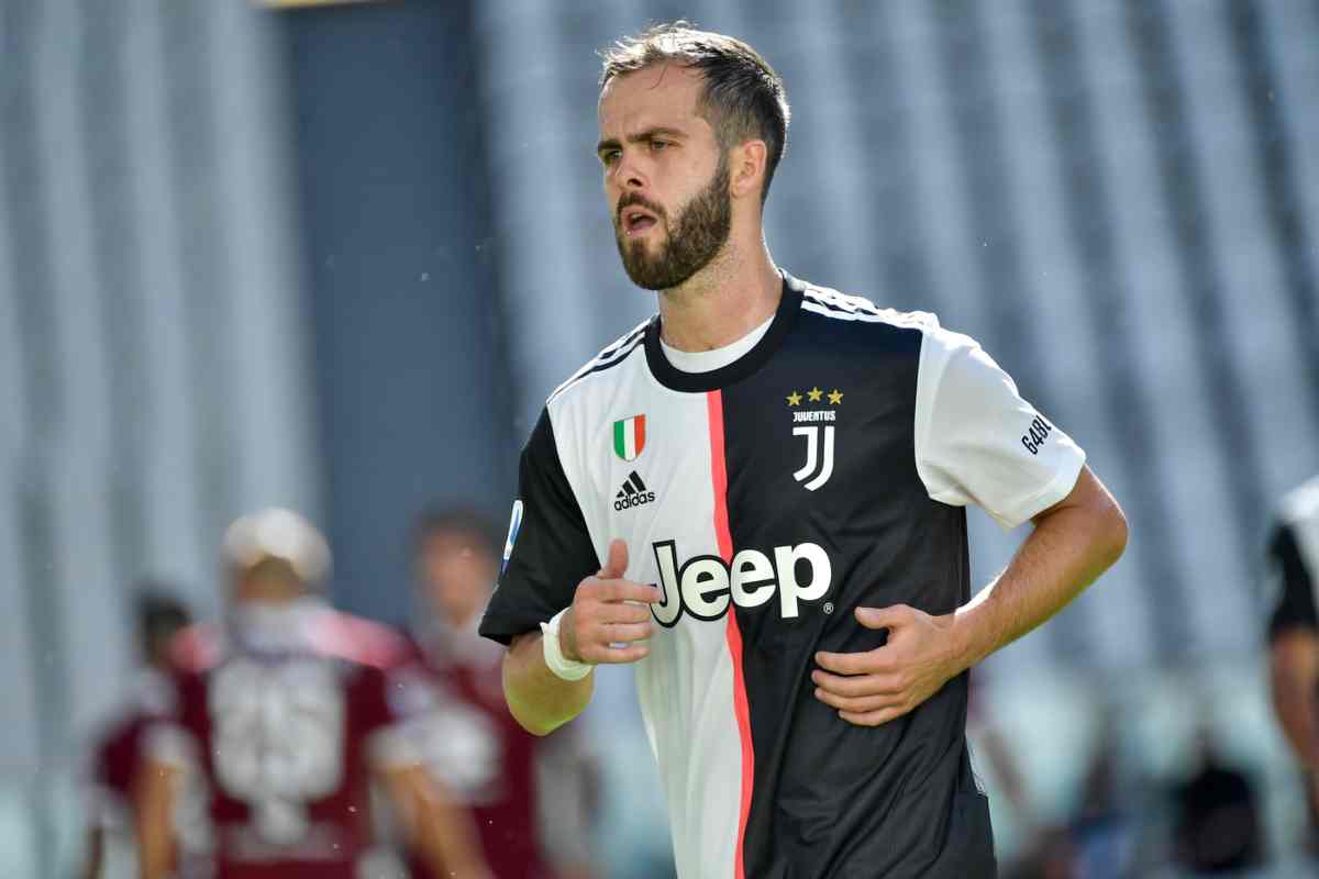 Pjanic ex Juventus e Roma, futuro al Lione