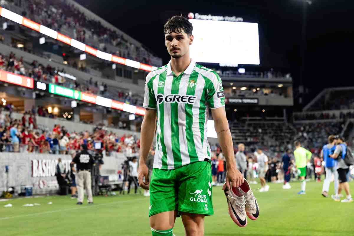 Milan, prima offerta (rifiutata) al Betis per Cardoso