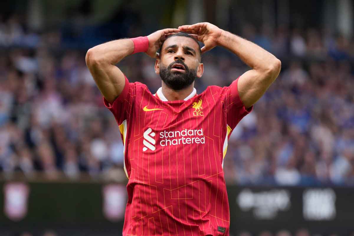 Mohamed Salah saluta il Liverpool