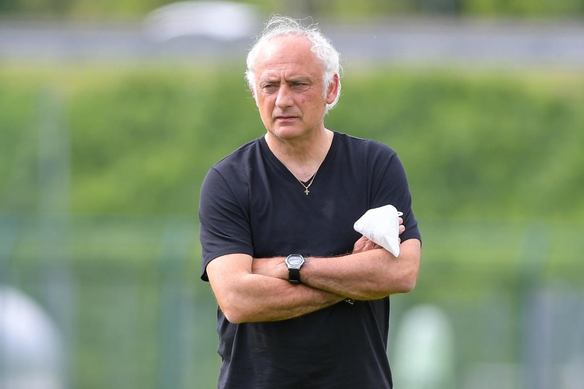 Mandorlini allenatore esonerato Cluj Mutu