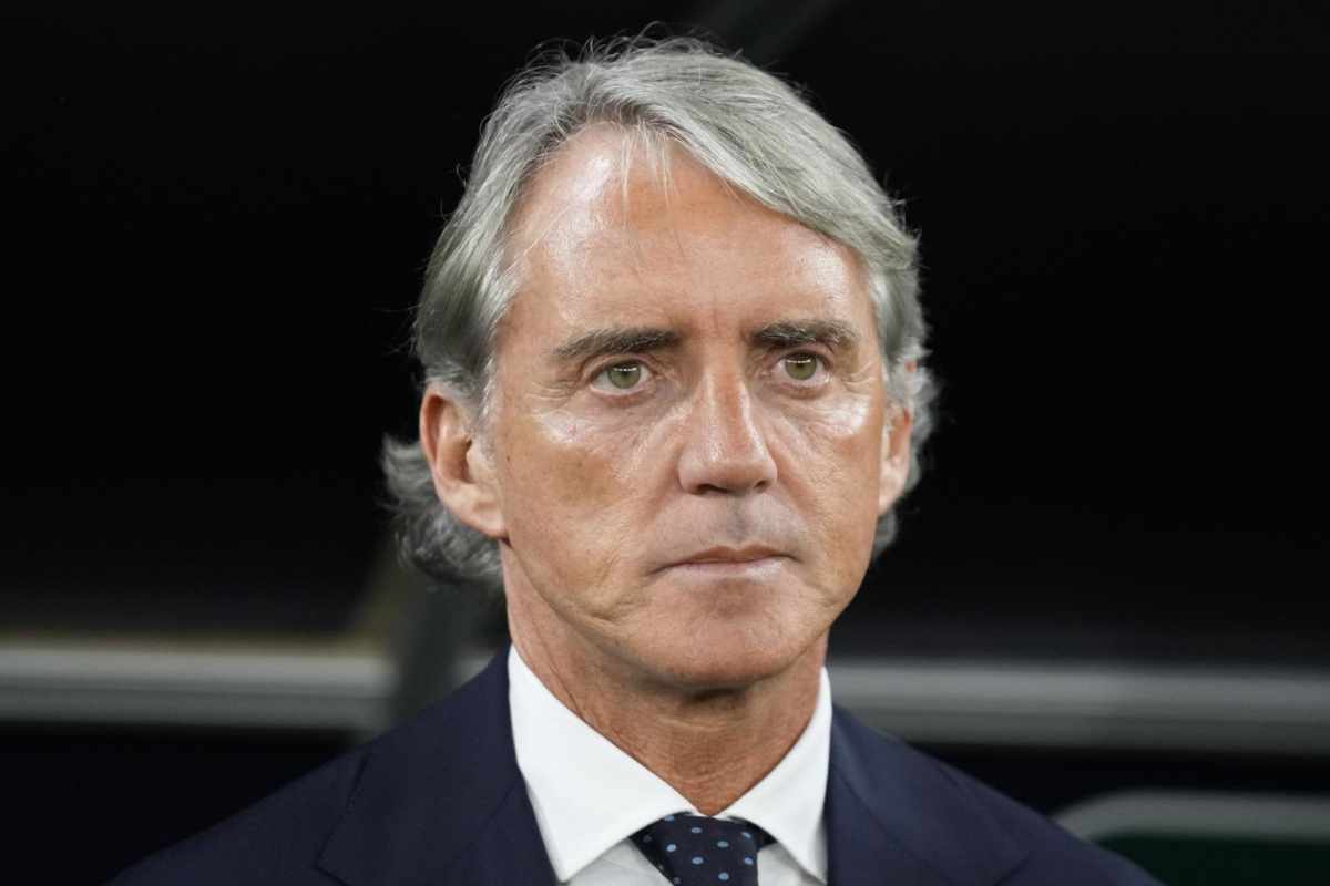 Roberto Mancini firma con i bianconeri: addio immediato all'Arabia