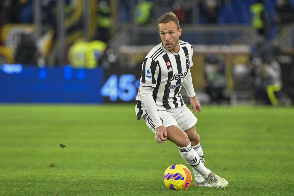 Addio Arthur alla Juve