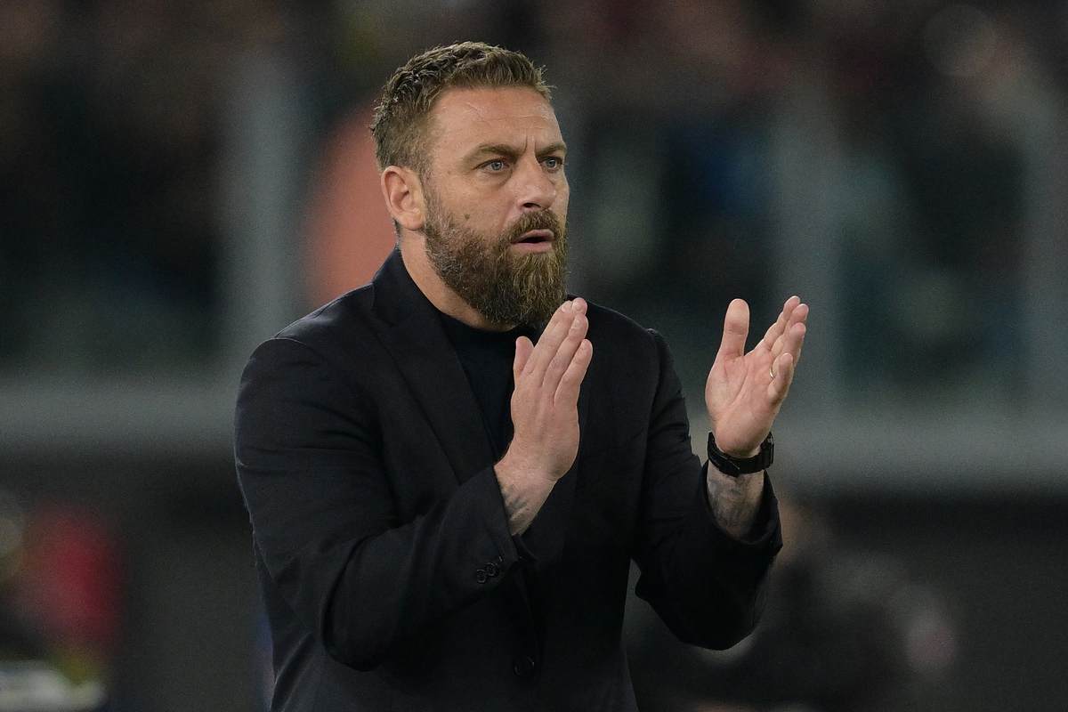 Daniele De Rossi esonerato dalla Roma