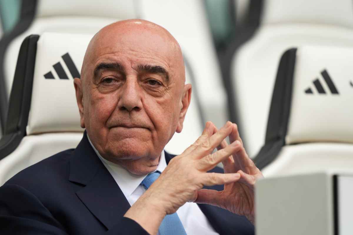 Galliani tenta il colpo dall'Inter