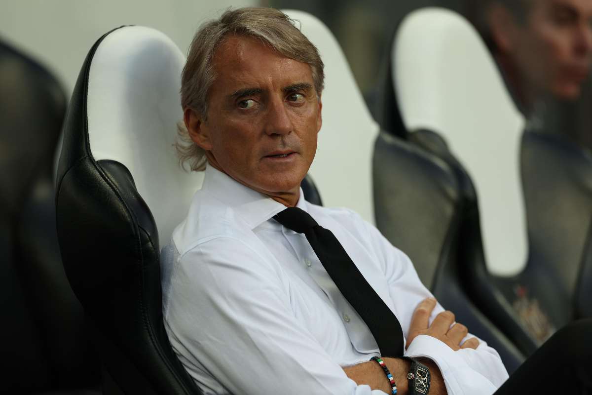 mancini è laziale, insorgono tifosi roma