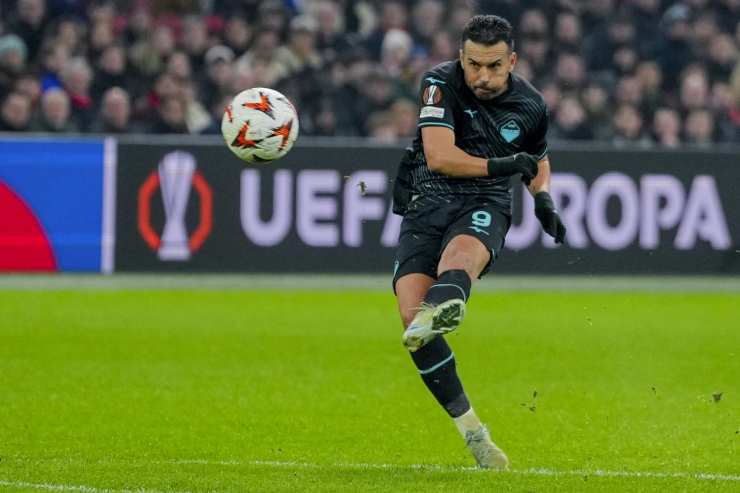 Pedro in campo con la Lazio