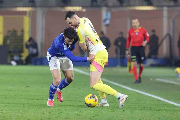 Gatti in azione contro il Como